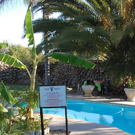 Bush Pillow Guest House Otjiwarongo Dış mekan fotoğraf
