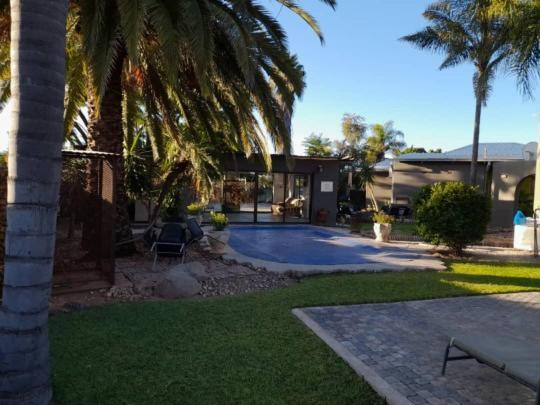 Bush Pillow Guest House Otjiwarongo Dış mekan fotoğraf