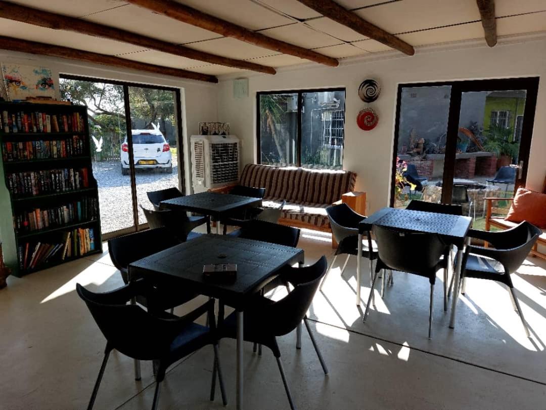 Bush Pillow Guest House Otjiwarongo Dış mekan fotoğraf