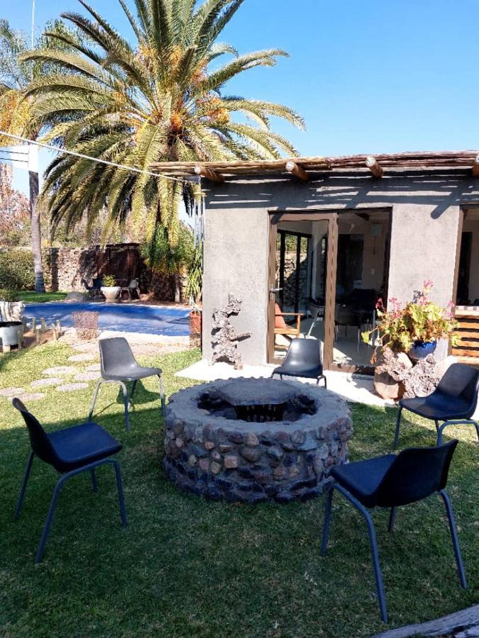 Bush Pillow Guest House Otjiwarongo Dış mekan fotoğraf